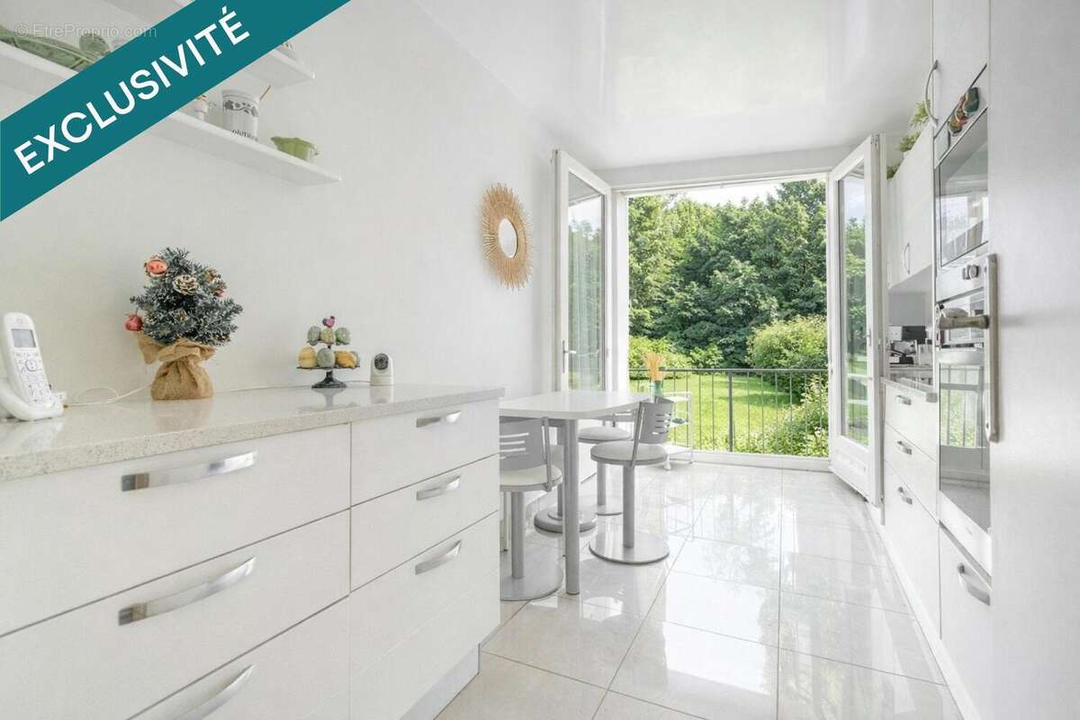 Photo 7 - Appartement à VERSAILLES