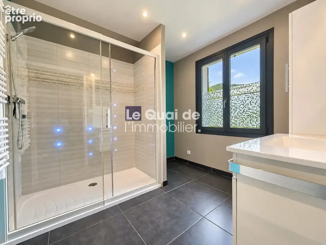 Maison 5 pièces 159 m² à vendre à Saint-Pierre-De-Mesage (38220) - photo 7