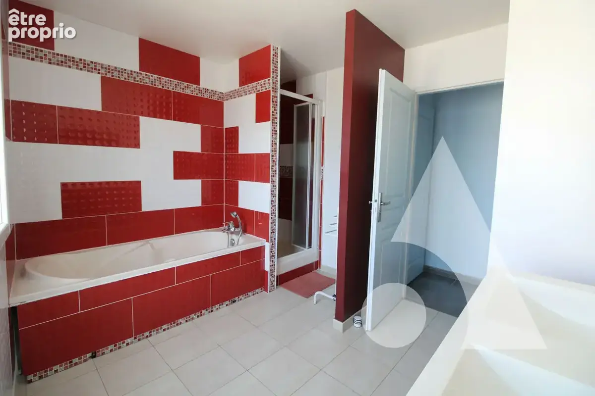 Maison Clermont 7 pièce(s) 152 m2 - photo 7