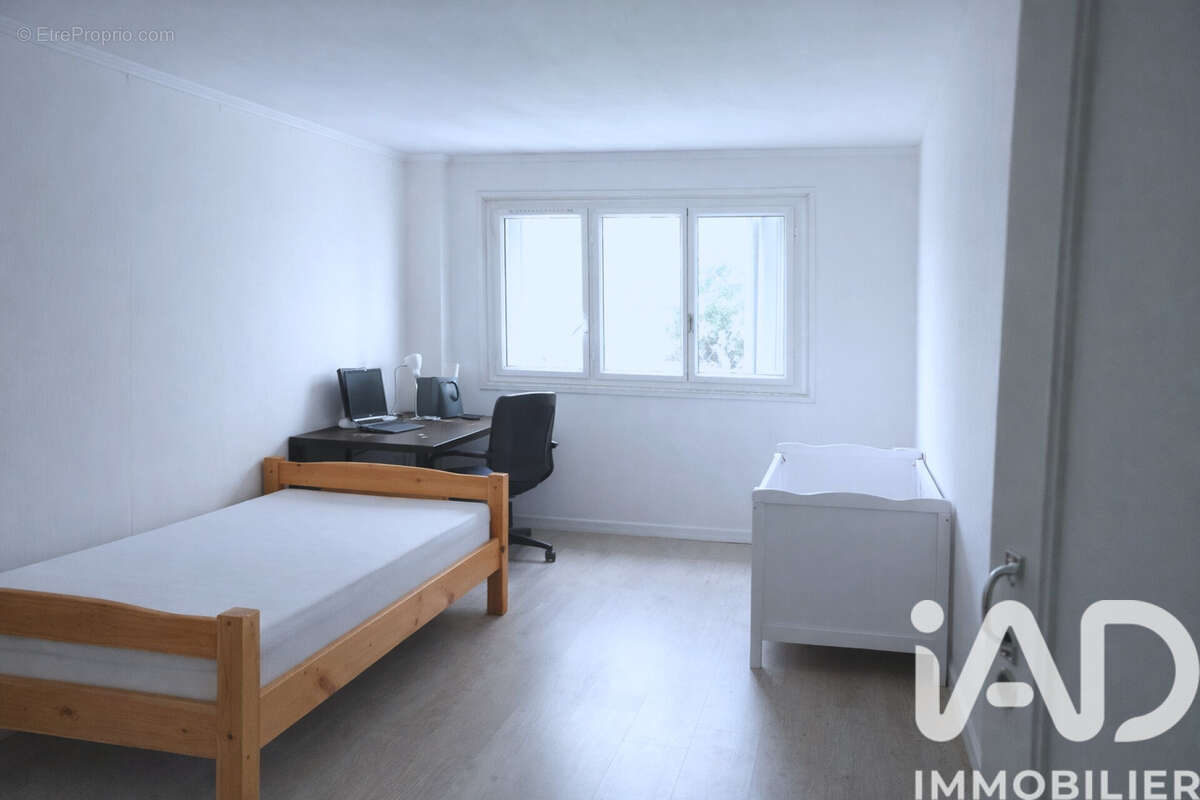 Photo 6 - Appartement à TAVERNY