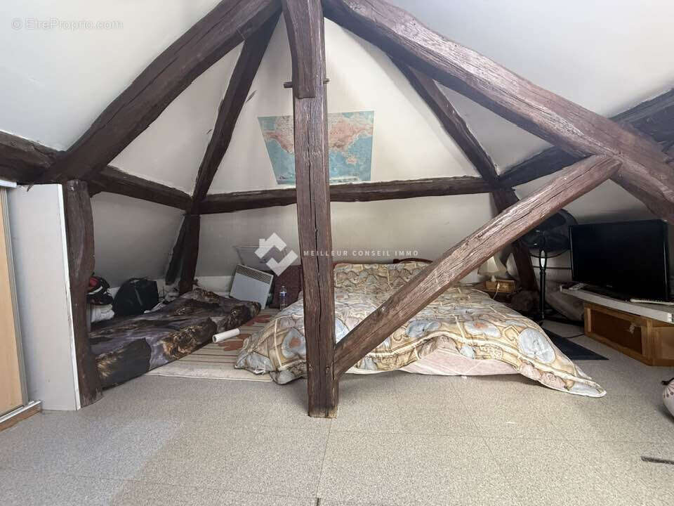 Appartement à CORBEIL-ESSONNES