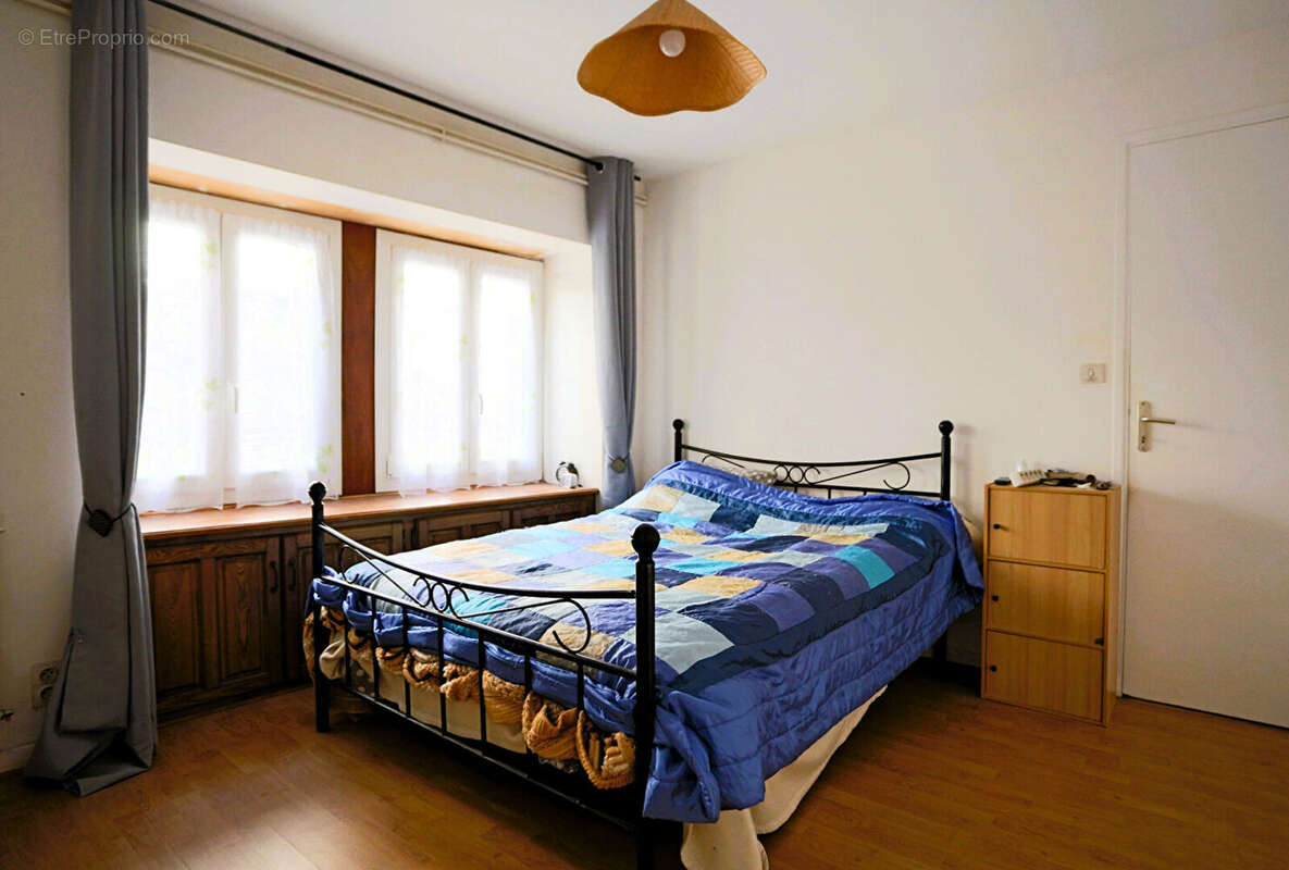 Maison à AUGEROLLES