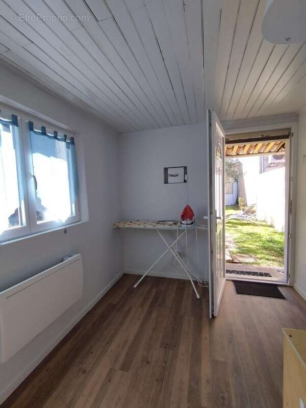 Maison à MORNAC