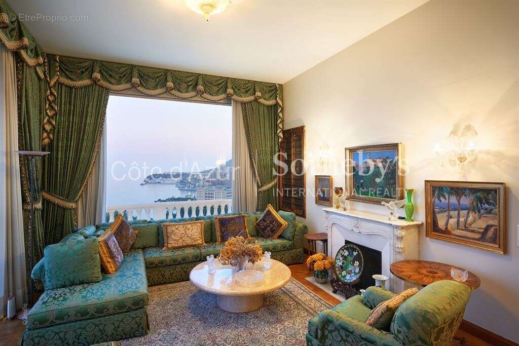 Maison à ROQUEBRUNE-CAP-MARTIN