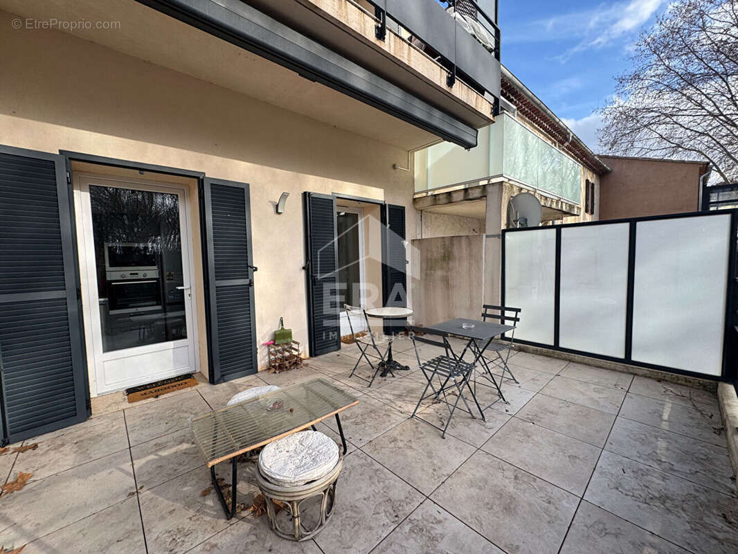 Appartement à SAINT-CYR-SUR-MER