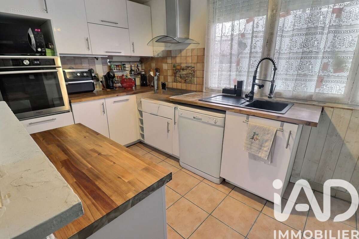 Photo 7 - Appartement à MARSEILLE-4E