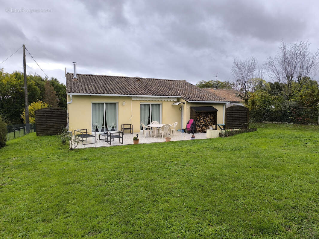 Maison à CHANCELADE