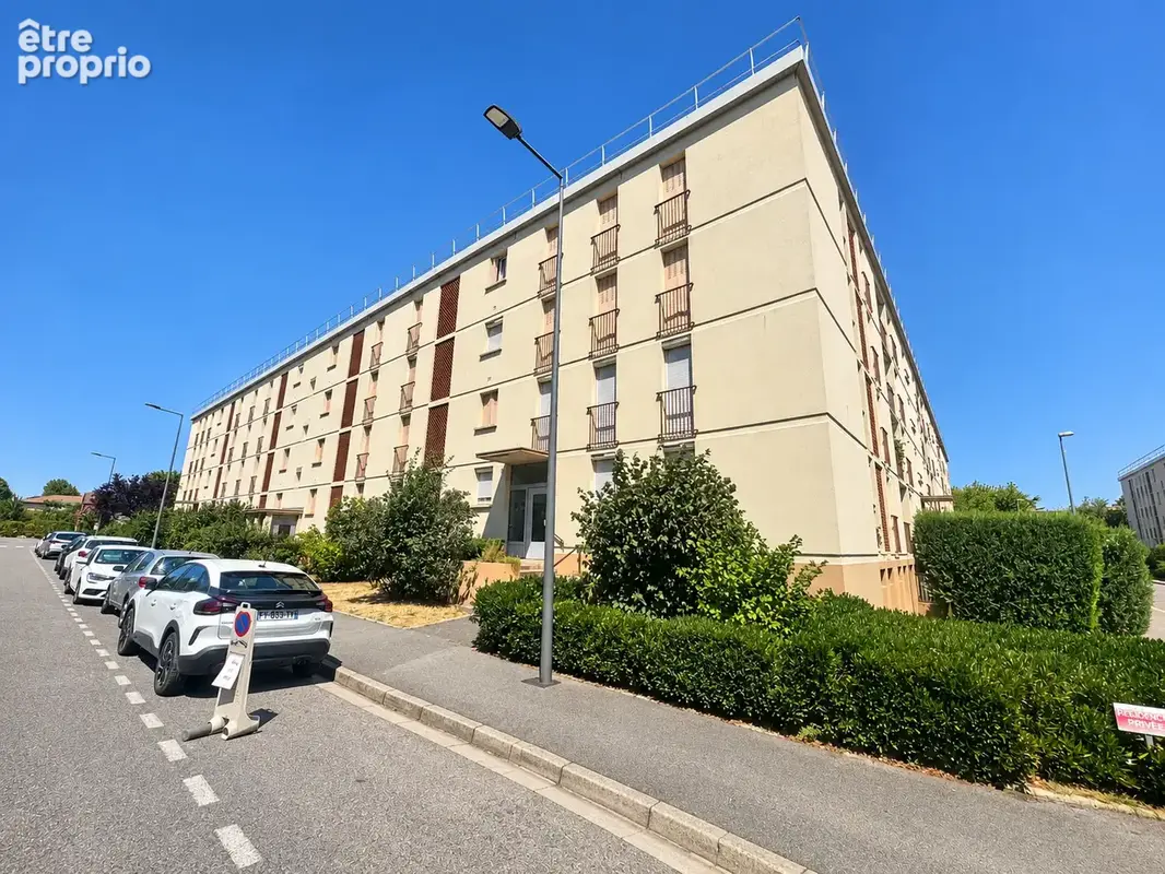 GUILHERAND-GRANGES   T3 de 60 m2 avec terrasse, loggia et cave - photo 8