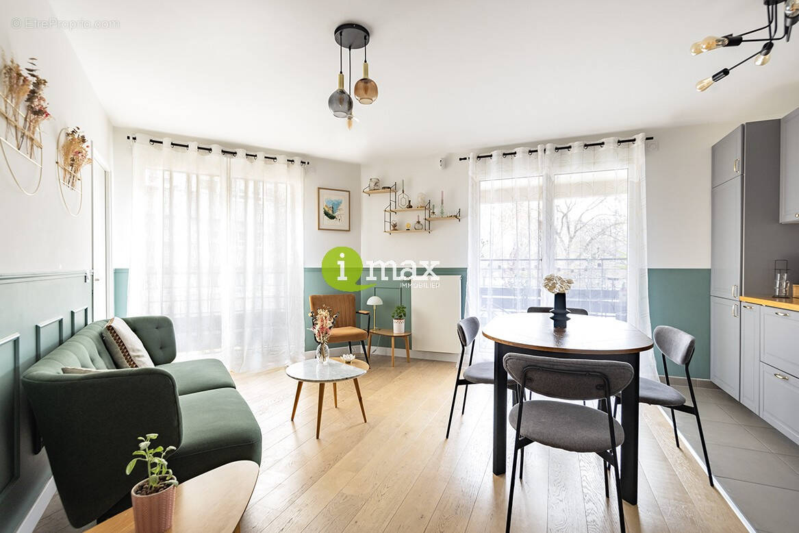 Appartement à CLICHY