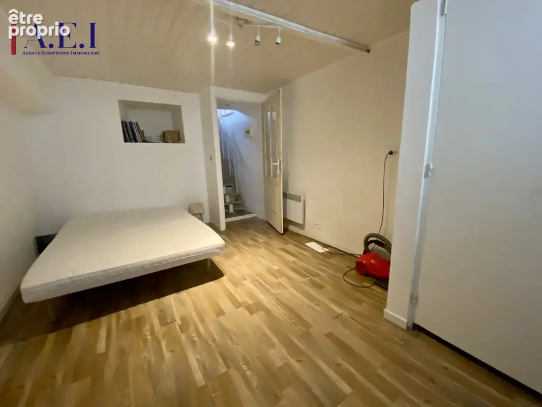 La Seyne sur mer - Appartement T2 bis avec terrasse - photo 9