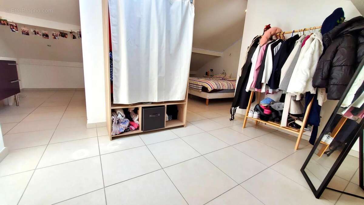 Maison à VETRAZ-MONTHOUX