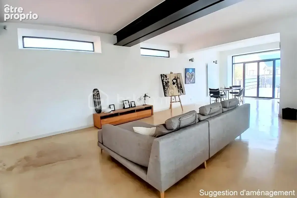 Magnifique LOFT T4 de 173m² avec terrasse et sous sol 200m² ! - photo 9