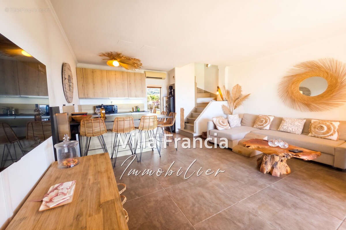 Maison 52 m² à La Seyne-Sur-Mer  - photo 4