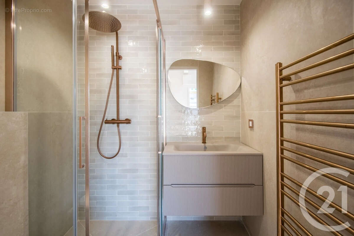 Appartement 53 m² à Nice  - photo 9