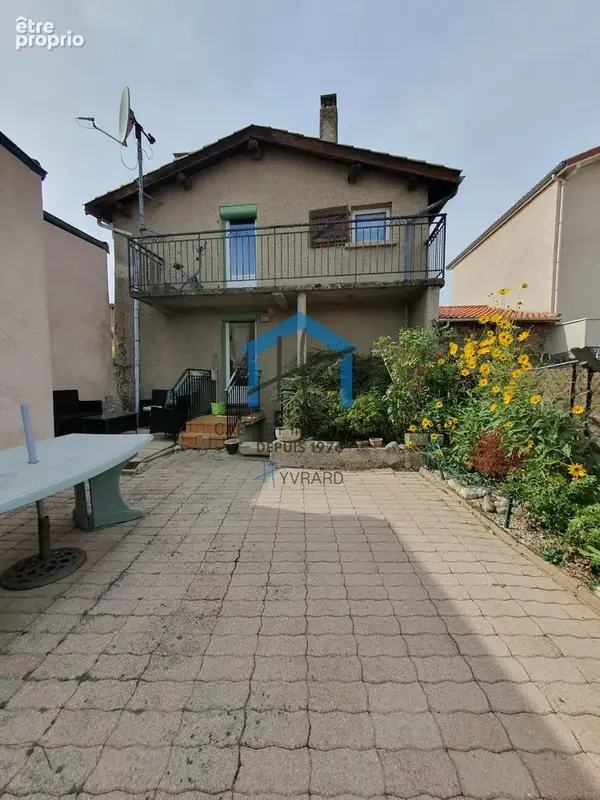 Maison de village avec jardin, terrasses et garage. - photo 4