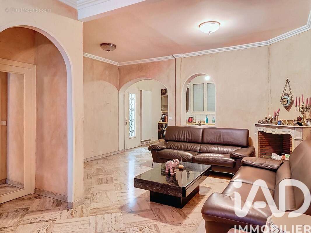 Photo 2 - Maison à IVRY-SUR-SEINE