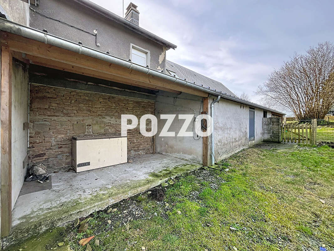 Maison à CHERENCE-LE-HERON