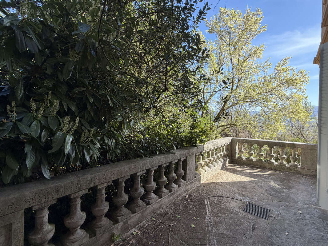 Maison à SAINT-CHAMOND