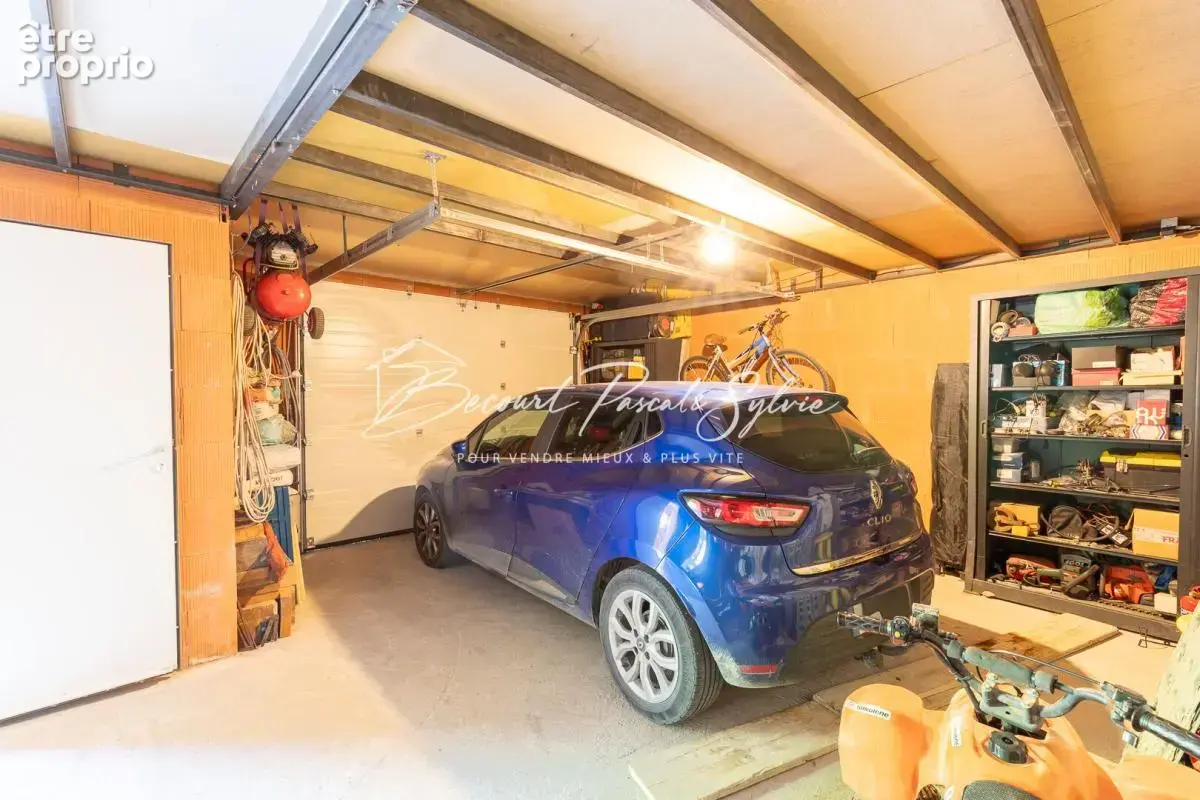 Maison récente 2023 avec garage XXL de 47 m² et mezzanine de 40 m² - photo 13