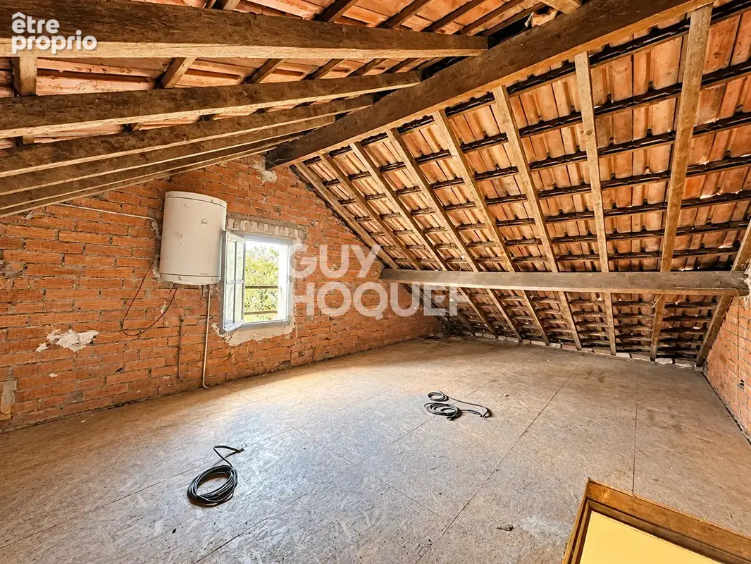 Montreuil - maison 3 chambres avec extérieur, garage, sous-sol total & combles aménageables - photo 8