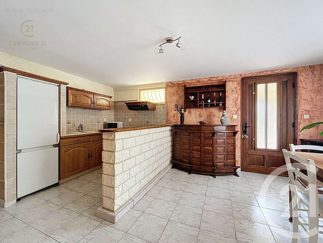 Maison à SAINT-SORLIN-EN-VALLOIRE