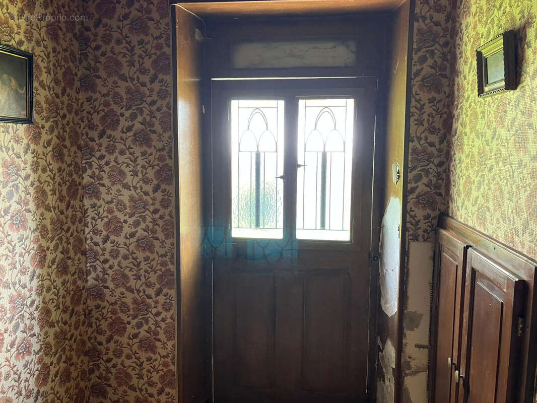 Maison à SAINT-MARCEL-EN-MARCILLAT