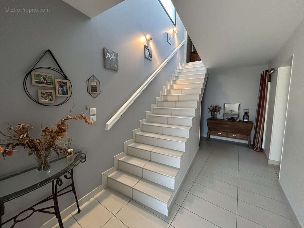 Maison à MONTLUCON