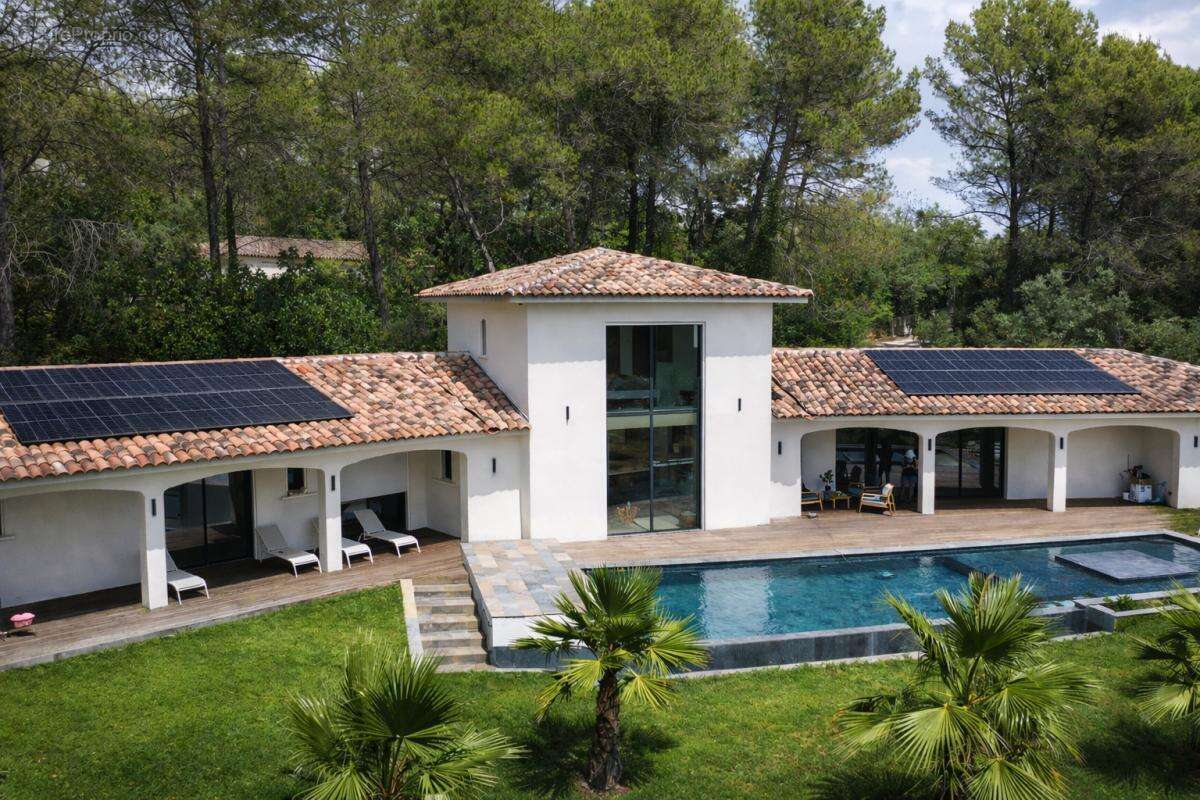 Maison à DRAGUIGNAN