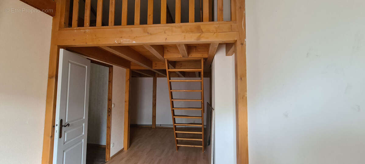 Maison à BOYEUX-SAINT-JEROME