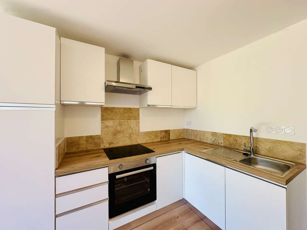 Appartement à PEROLS