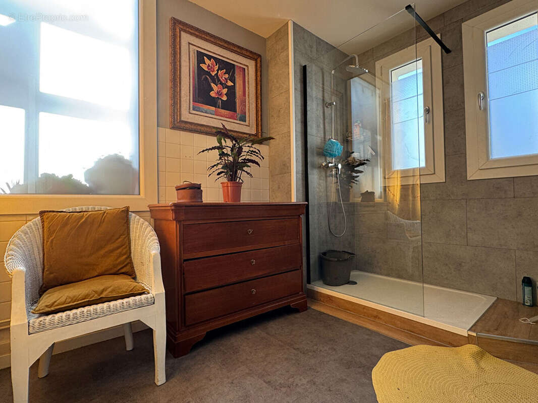 Appartement à CHAUSSIN