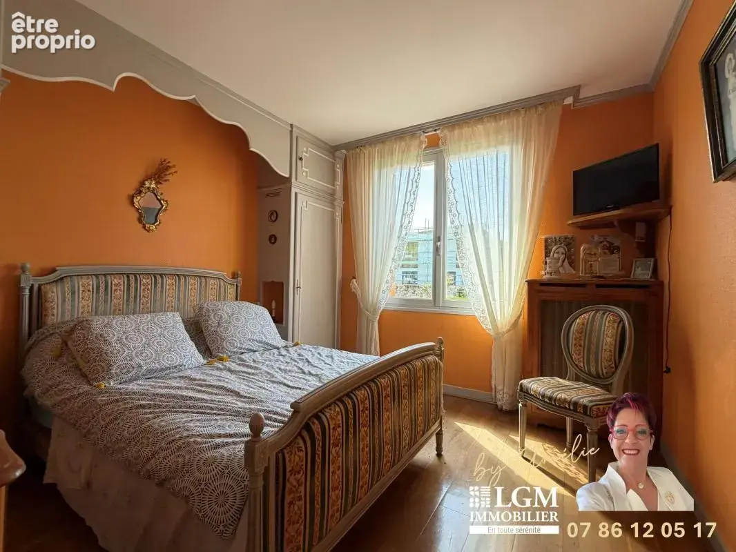 Maison 128 m² à 5 min de la gare pour Paris - 3 Chambres - photo 8