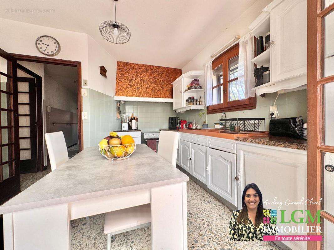 Maison à SAINT-JEAN-DE-VEDAS