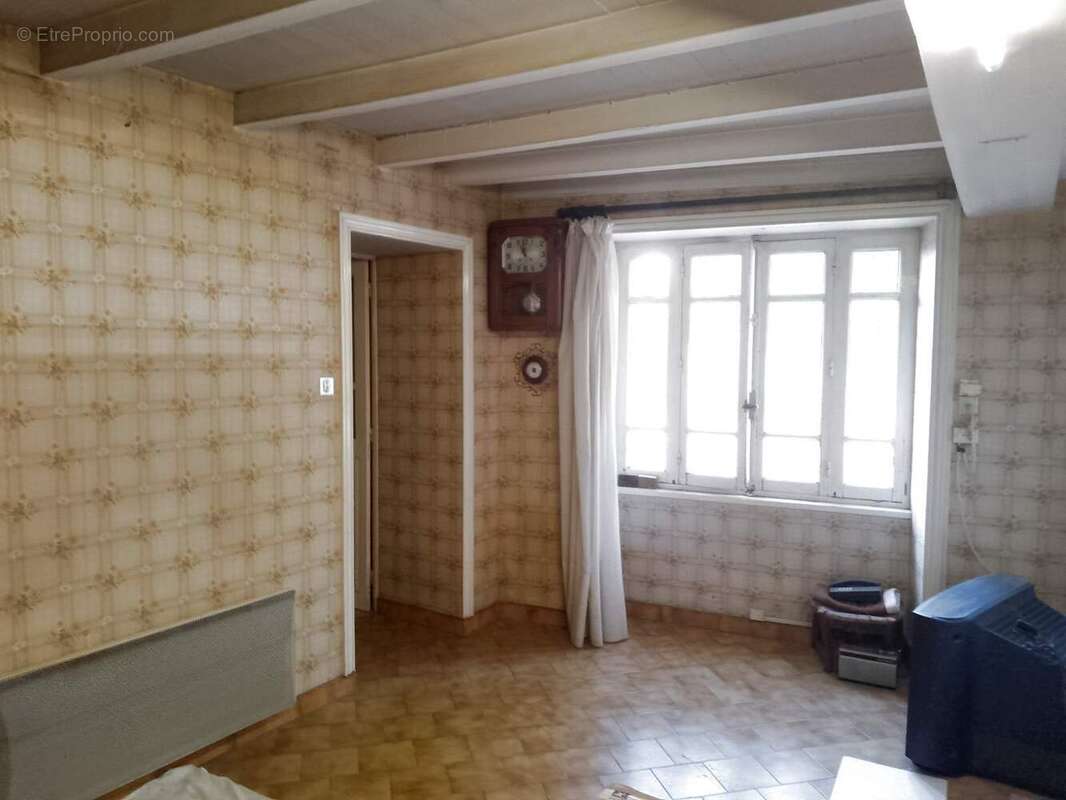 Appartement à CIERZAC