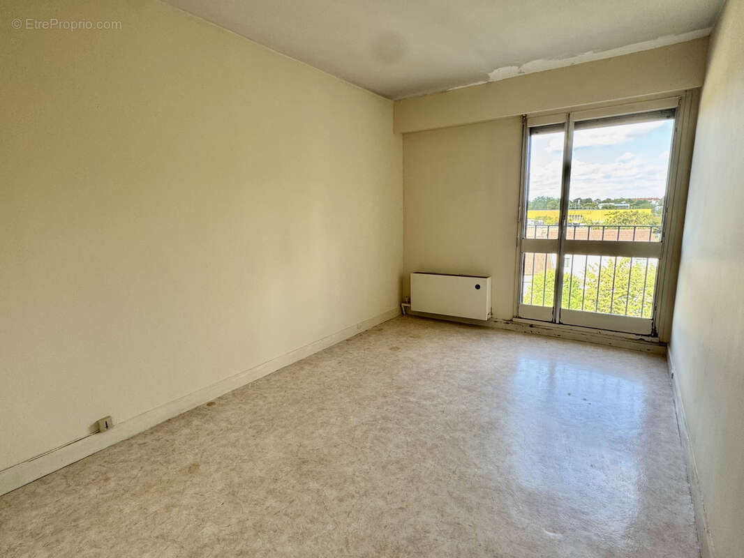 Appartement à CHEVILLY-LARUE