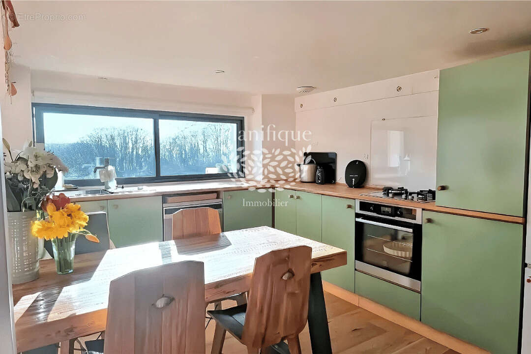 Maison à SAINT-PIERRE-EN-FAUCIGNY