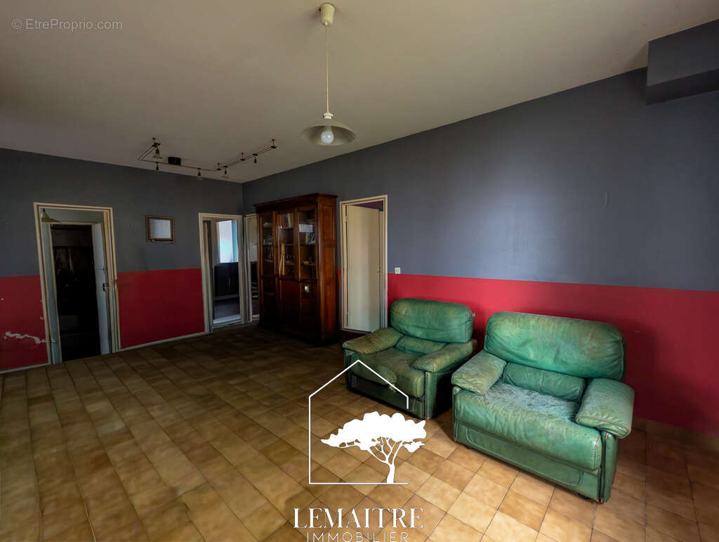 Maison à LES MATHES