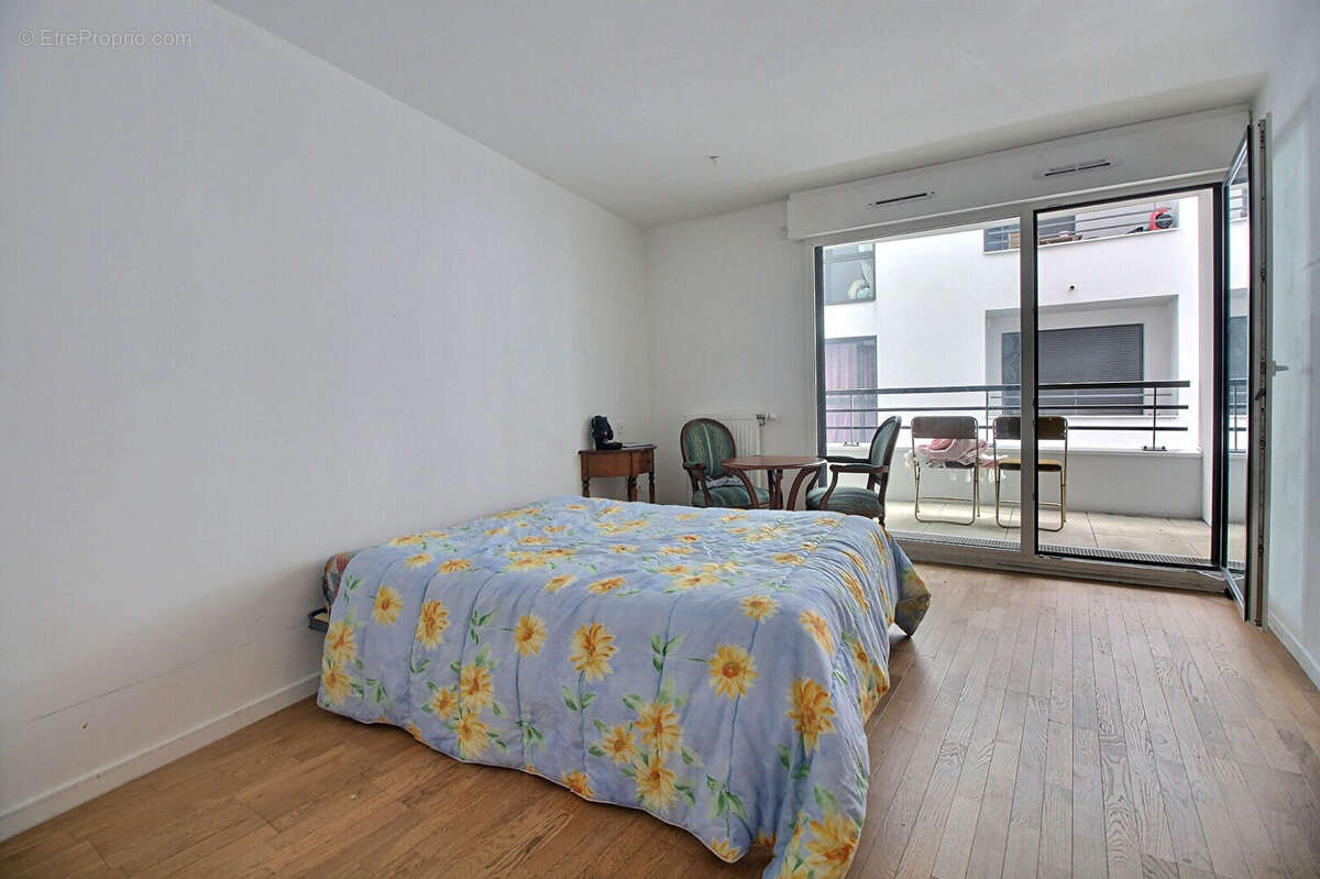 Appartement à COLOMBES