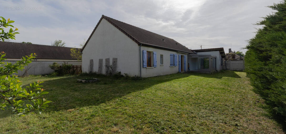 Maison à BONNARD