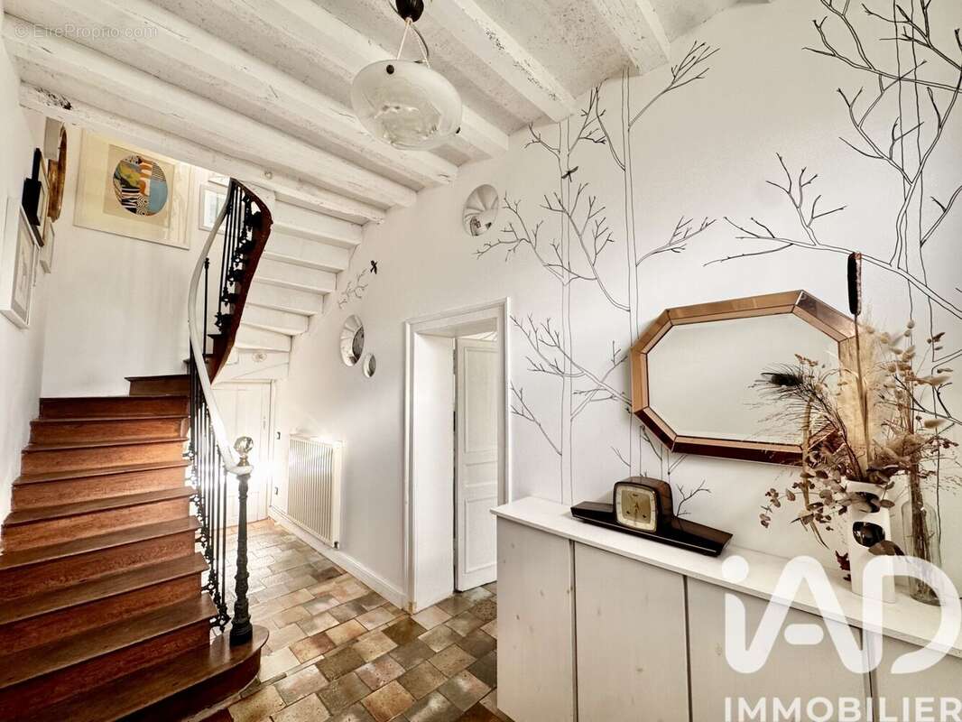 Photo 2 - Maison à LA MENITRE