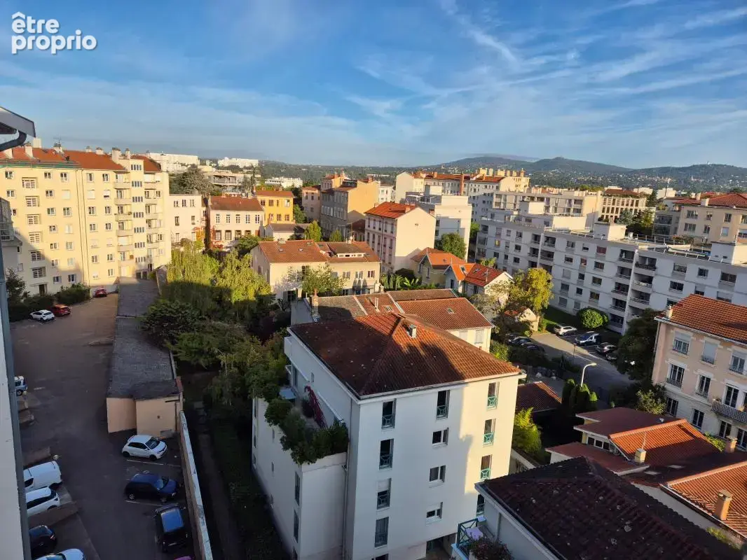 Appartement à LYON-4E