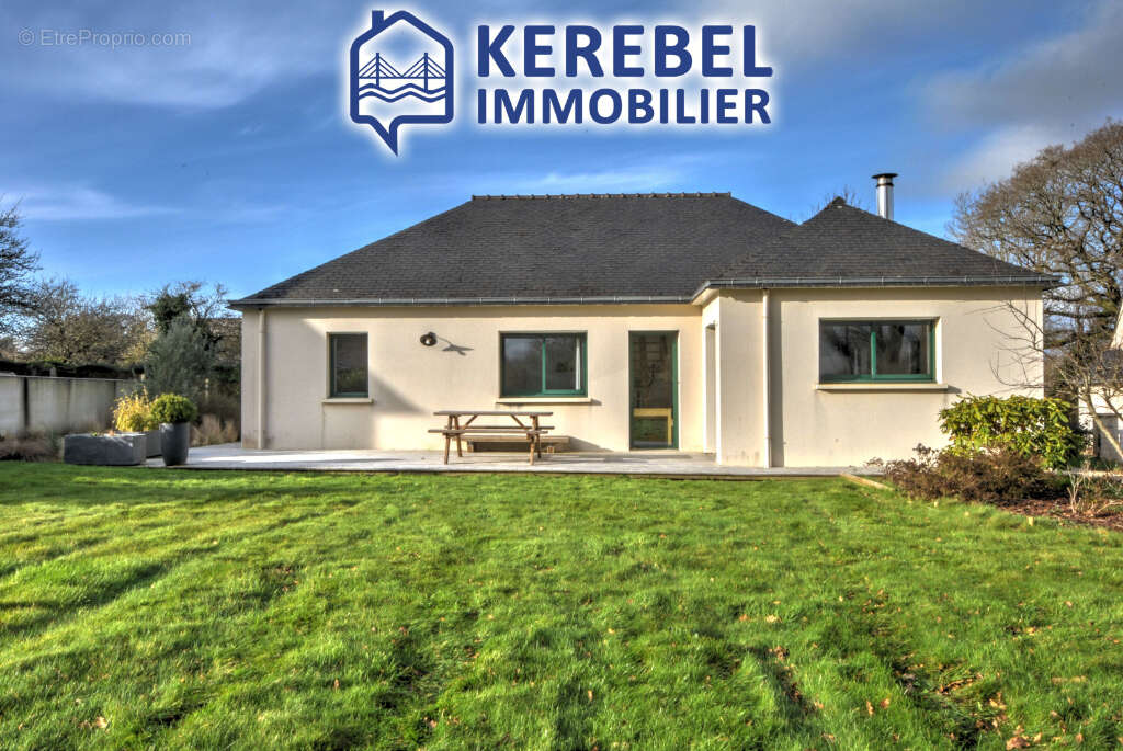 Maison à LOGONNA-DAOULAS