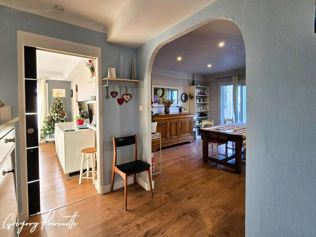 Photo 3 - Appartement à SIX-FOURS-LES-PLAGES