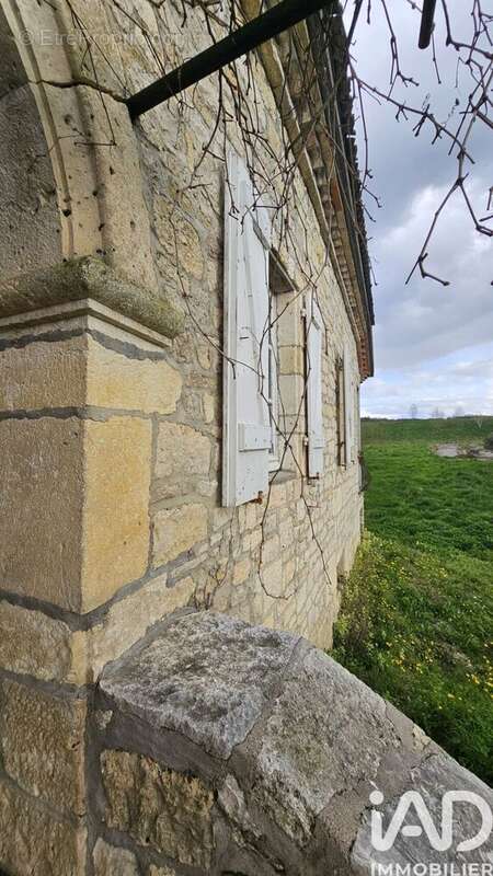 Photo 2 - Maison à PUYLAROQUE