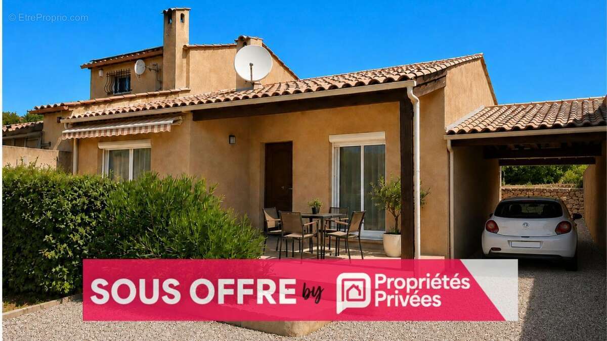 Maison à LA ROQUETTE-SUR-SIAGNE