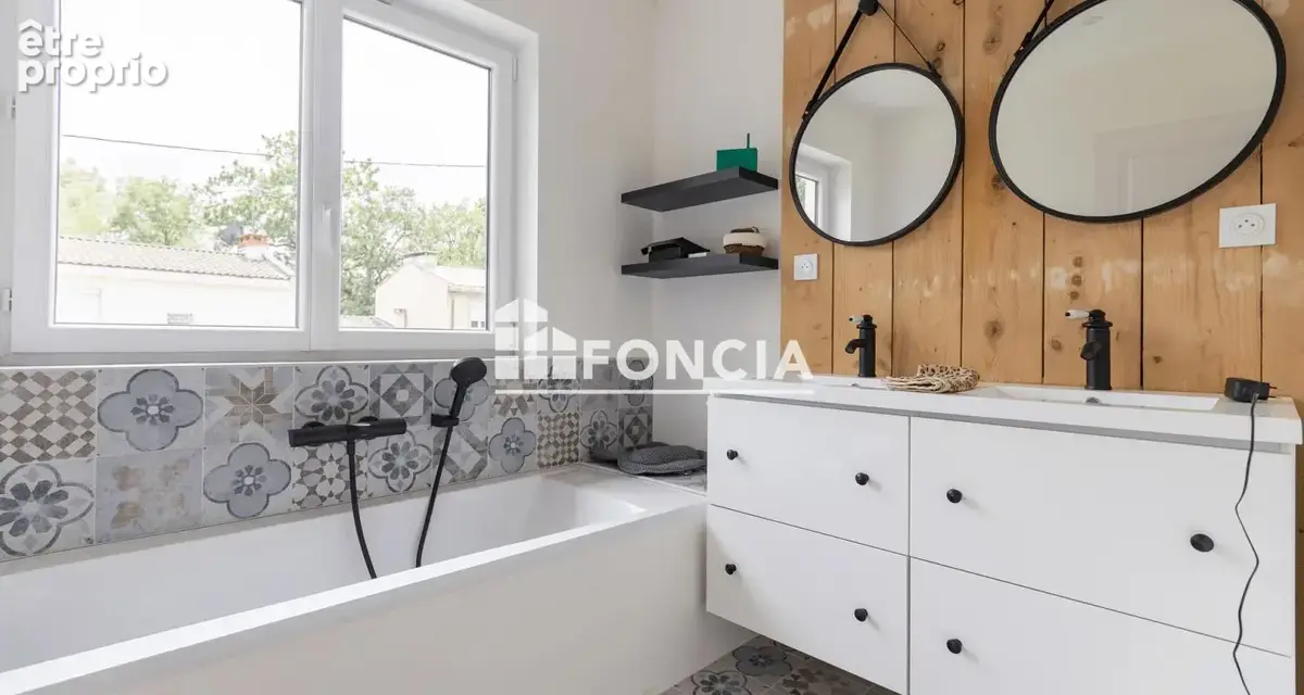 Blagnac — Belle maison familiale rénovée, dépendance indépendante, 751 m² de terrain - photo 7