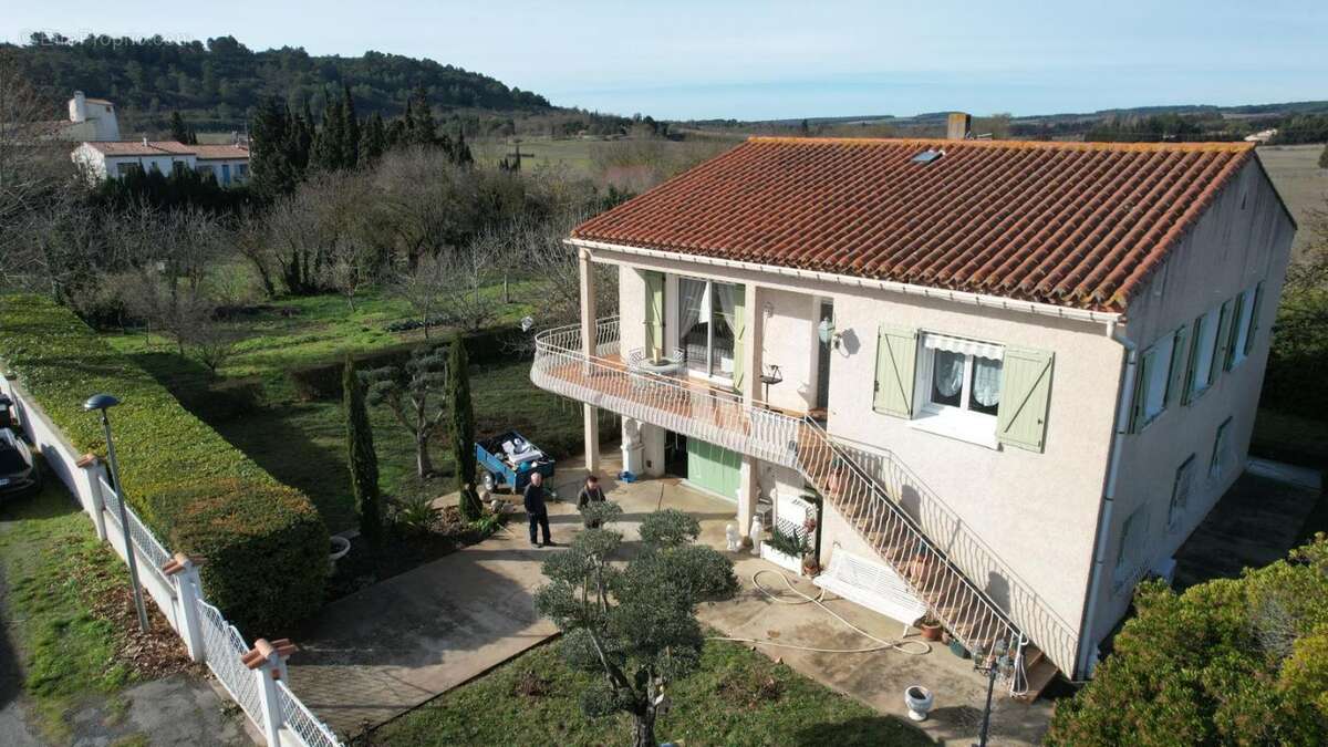 Exclusivite ! villegailhenc ! villa 4 faces sur 2300m² de terrain clos - photo 2
