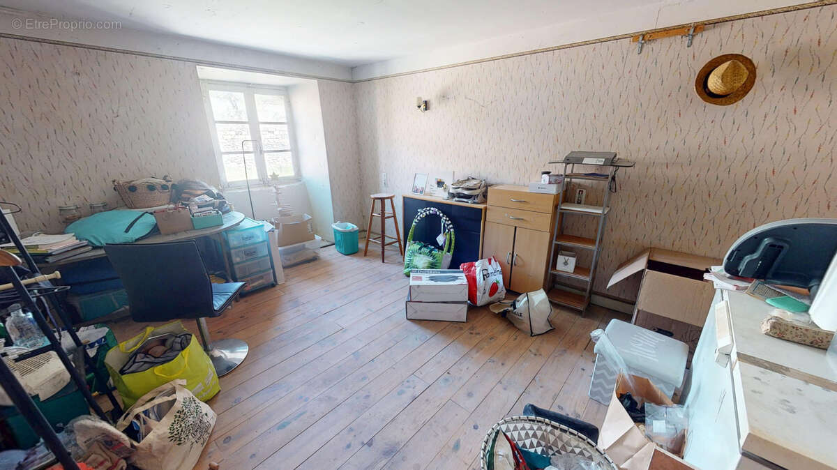 Appartement à LE MONASTIER-SUR-GAZEILLE