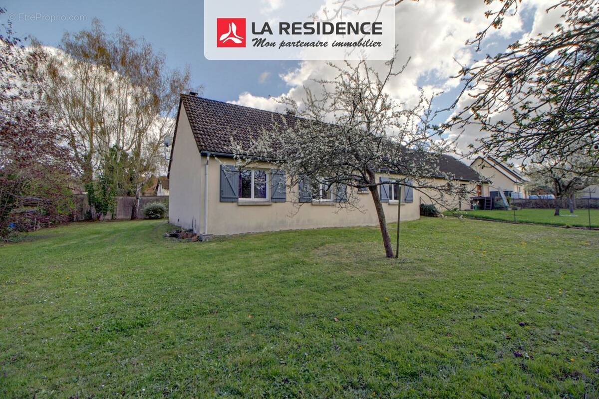 Maison à VILLERS-SUR-LE-ROULE