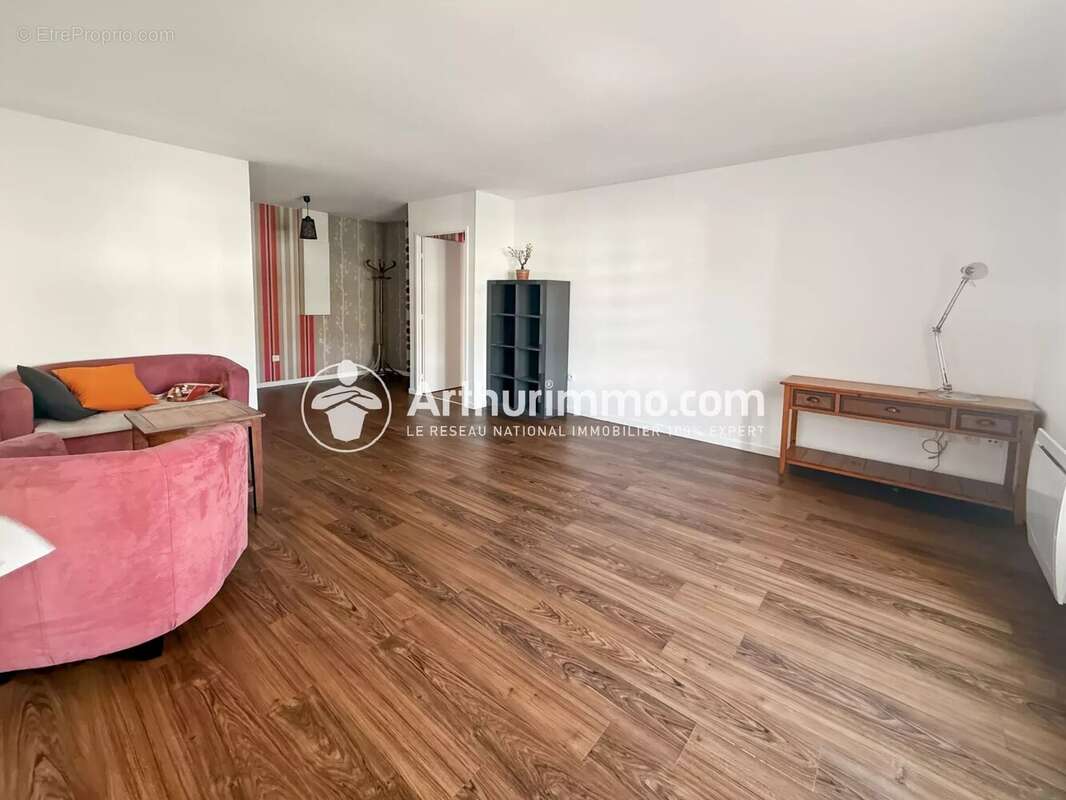 Appartement à SOISY-SUR-SEINE